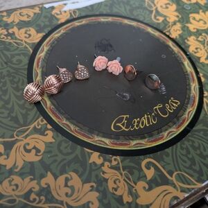 Rose Gold Stud Earring Set with Pink Rose Pair